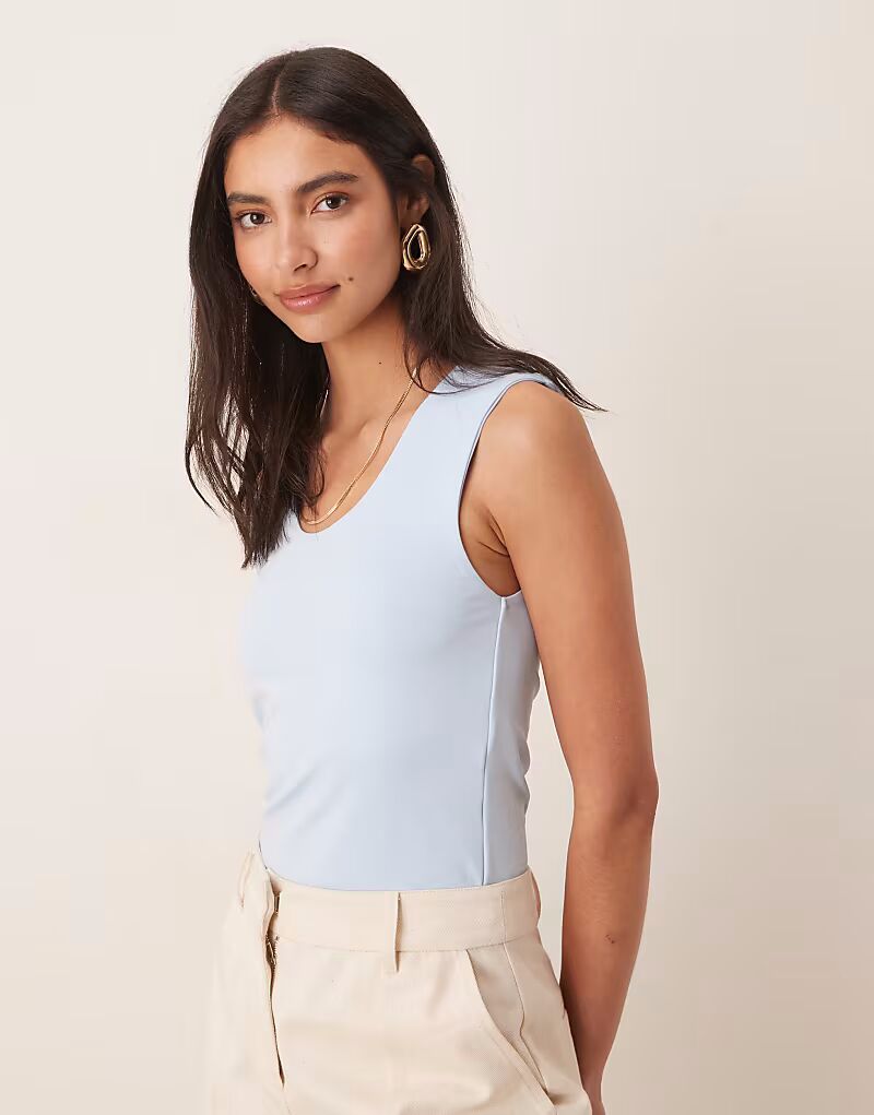 

Двухслойный топ с круглым вырезом ASOS DESIGN нежно-голубого цвета