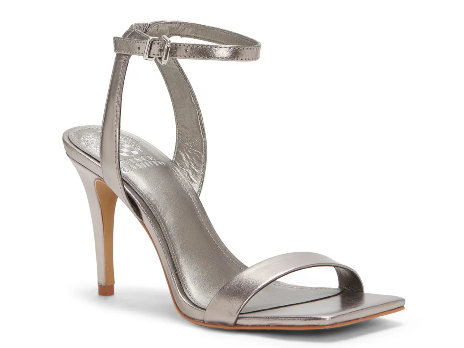 

Сандалии Saprenda 2 Sandal Vince Camuto, цвет pewtermetallic