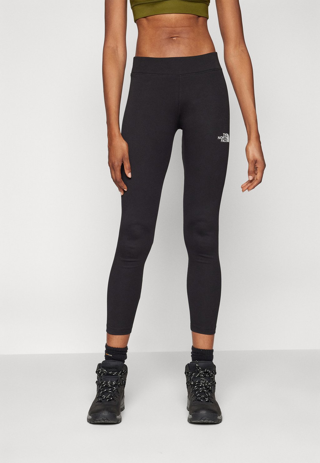

Леггинсы SIMPLE DOME LEGGING The North Face, черный