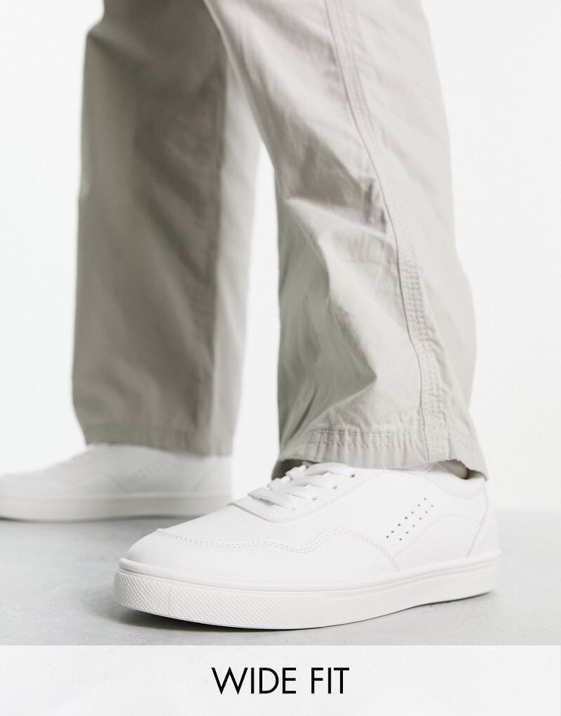 

Белые кроссовки на шнуровке со вставками London Rebel Wide Fit London Rebel, Белый, Белые кроссовки на шнуровке со вставками London Rebel Wide Fit London Rebel