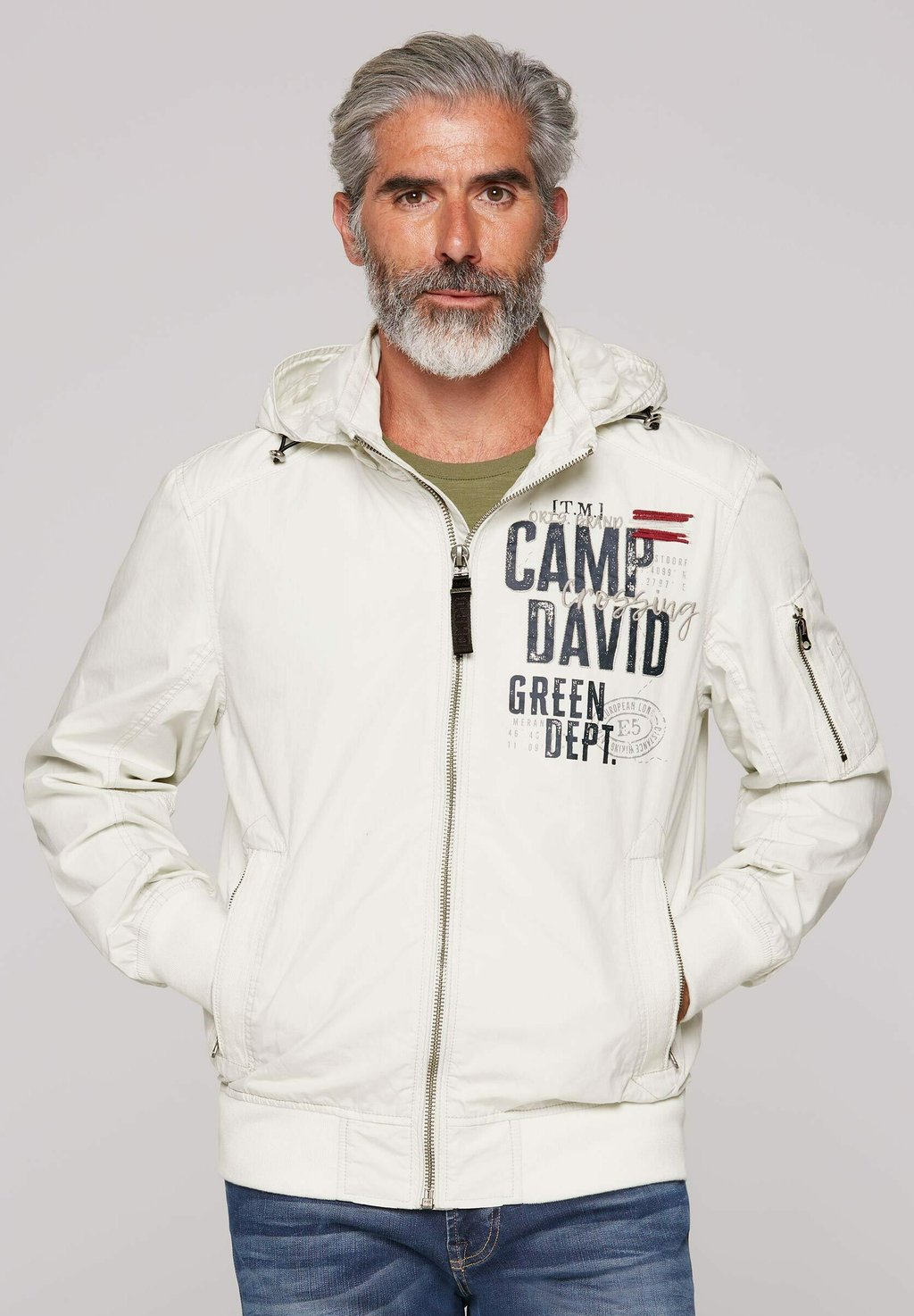 

Летняя куртка MIT KAPUZE UND ARTWORKS Camp David, белый