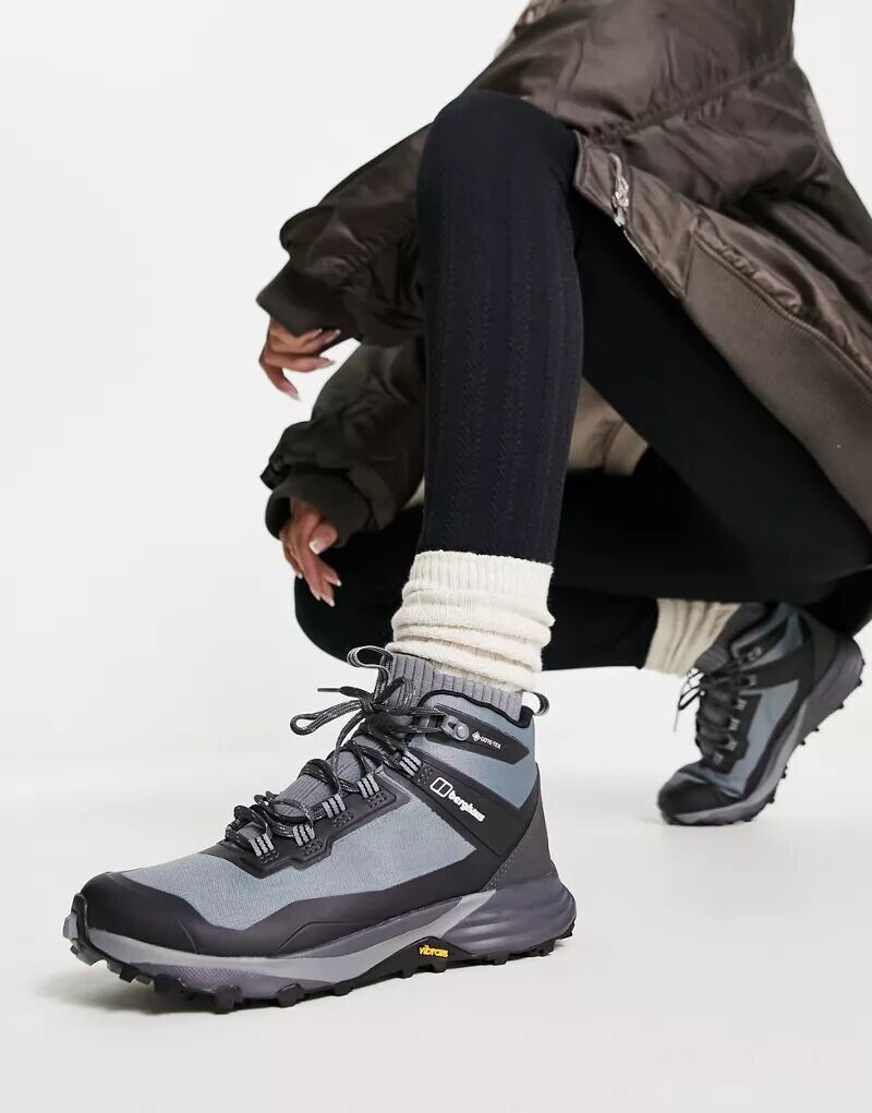 

Черные и серые водонепроницаемые походные ботинки Berghaus VC22 GORE-TEX