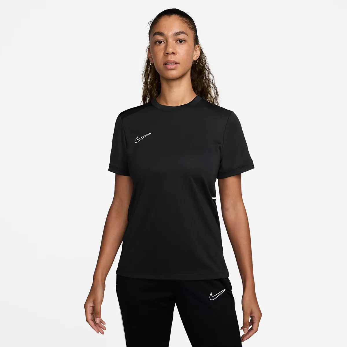 

Женская футбольная майка Nike Dri-FIT Academy 25, черный