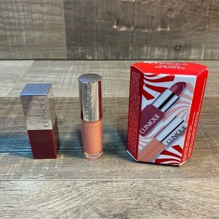 

Pop Treats Pop Lip Color + Primer Plum and Splash Clinique