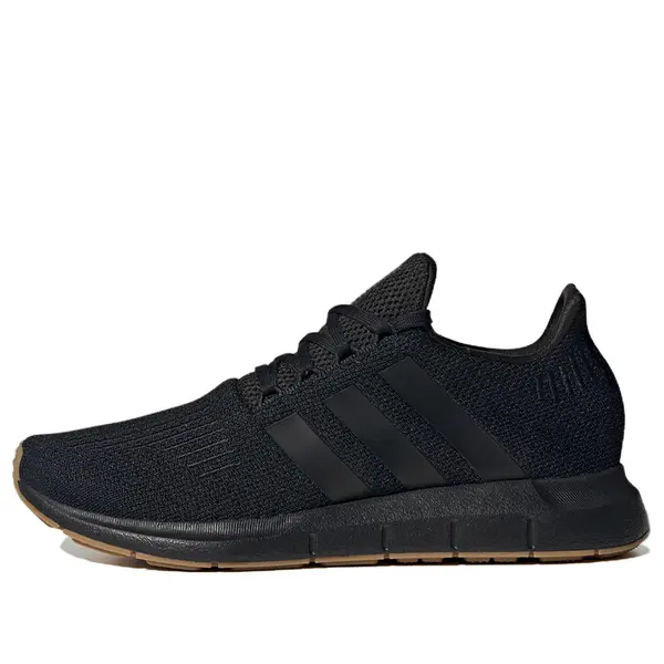 

Кроссовки swift run 1.0 'black gum' Adidas, черный