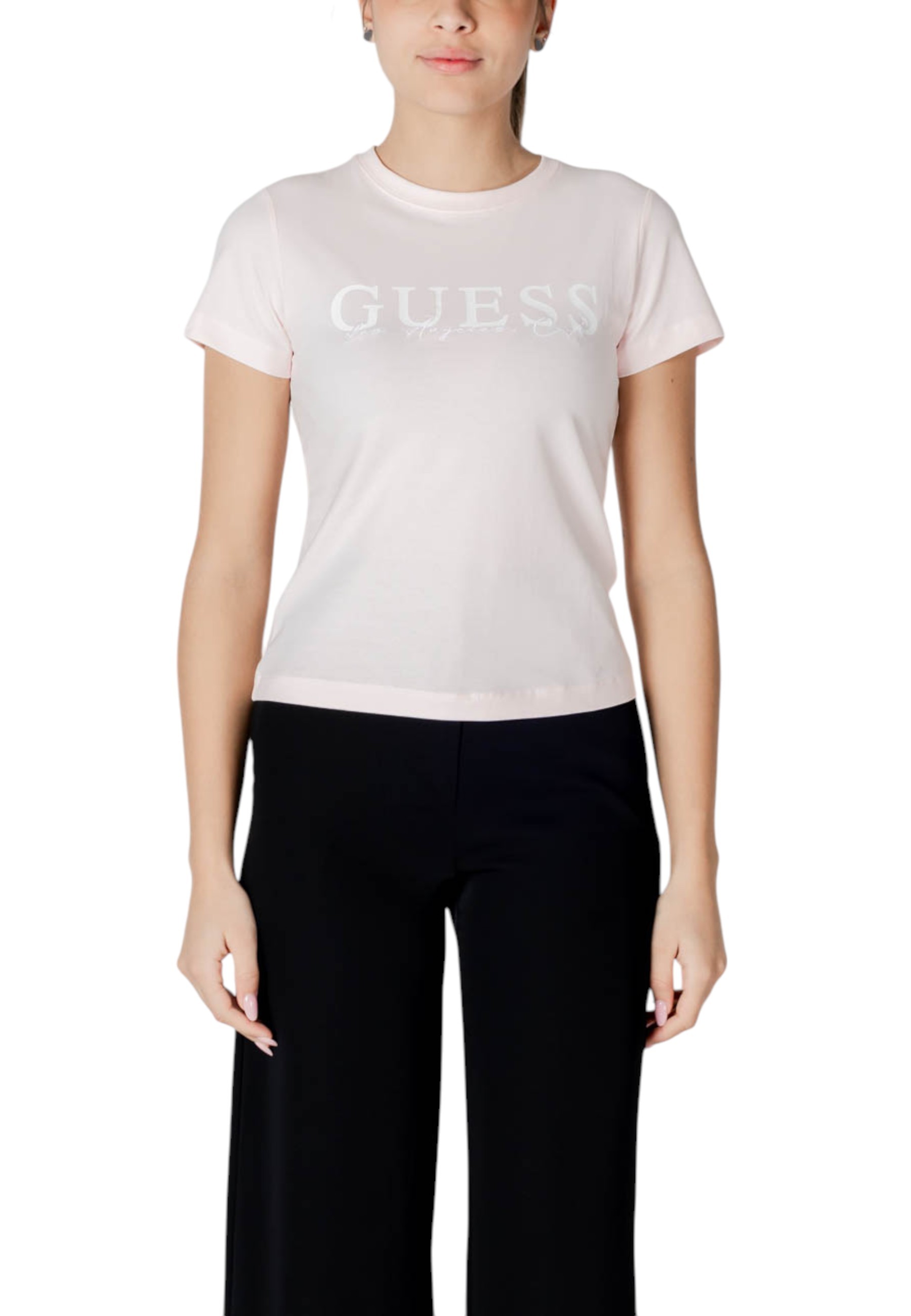 

Шорты GUESS