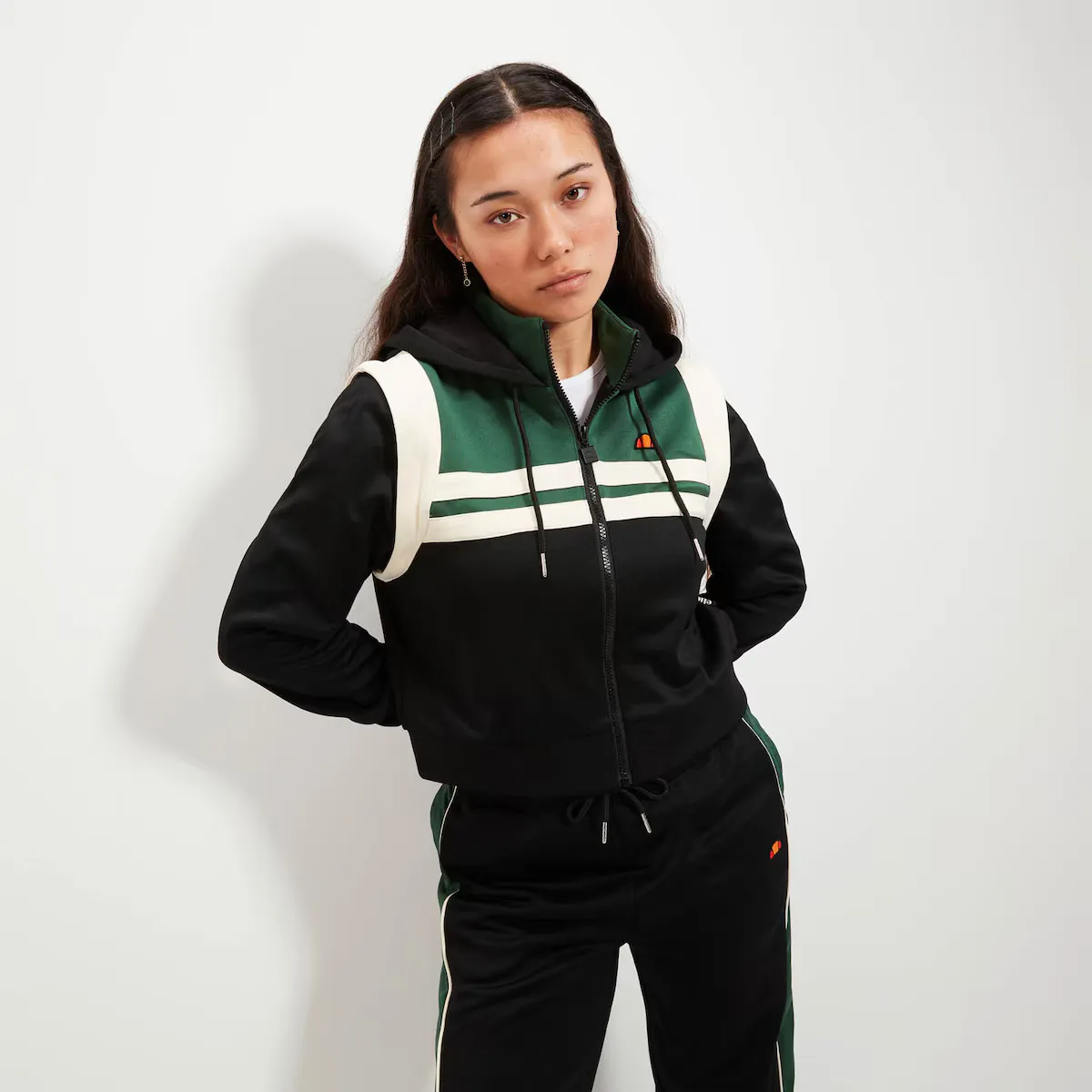 

Женская куртка Ellesse Perna Crop Track Top, черный