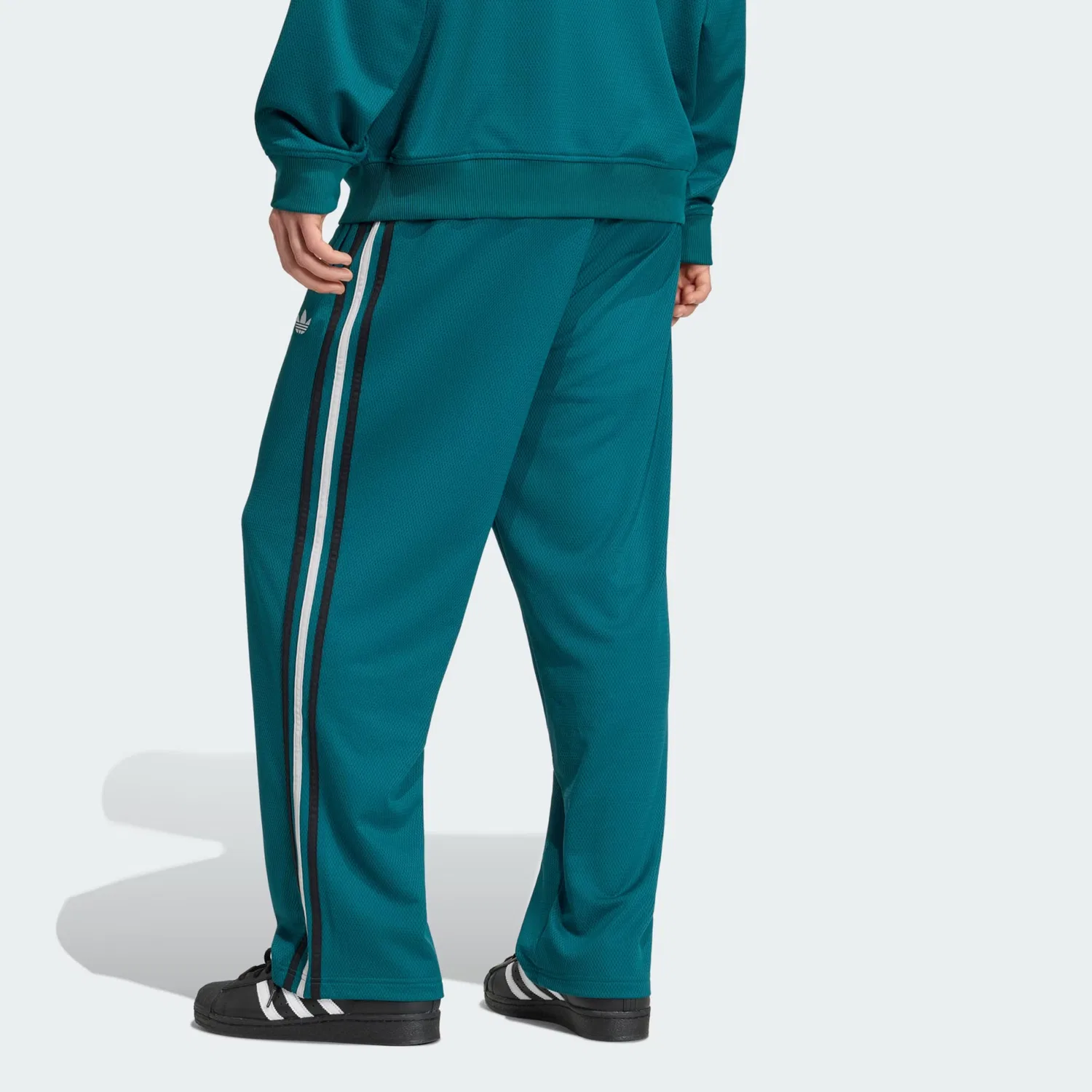 Adidas Originals Брюки свободного кроя Adicolor изумрудного цвета — фото 3