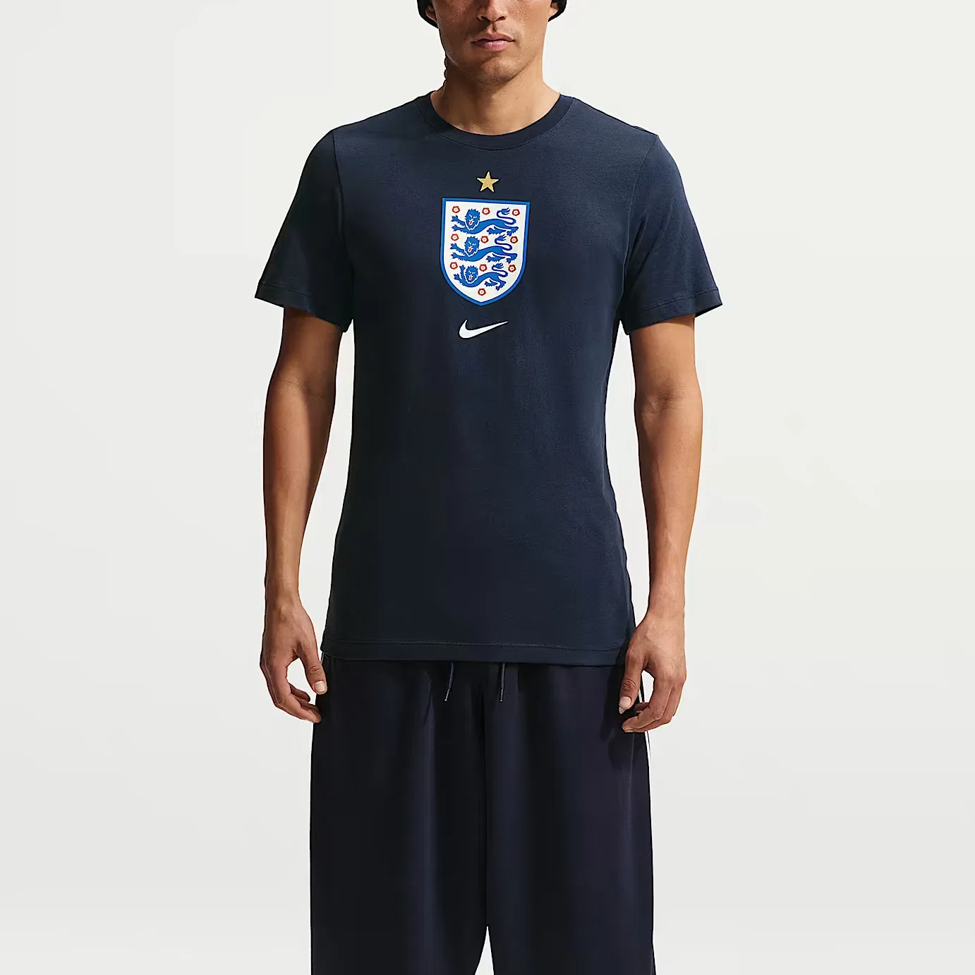 Футболка England Men's Soccer Nike, Obsidian Color — фото 3