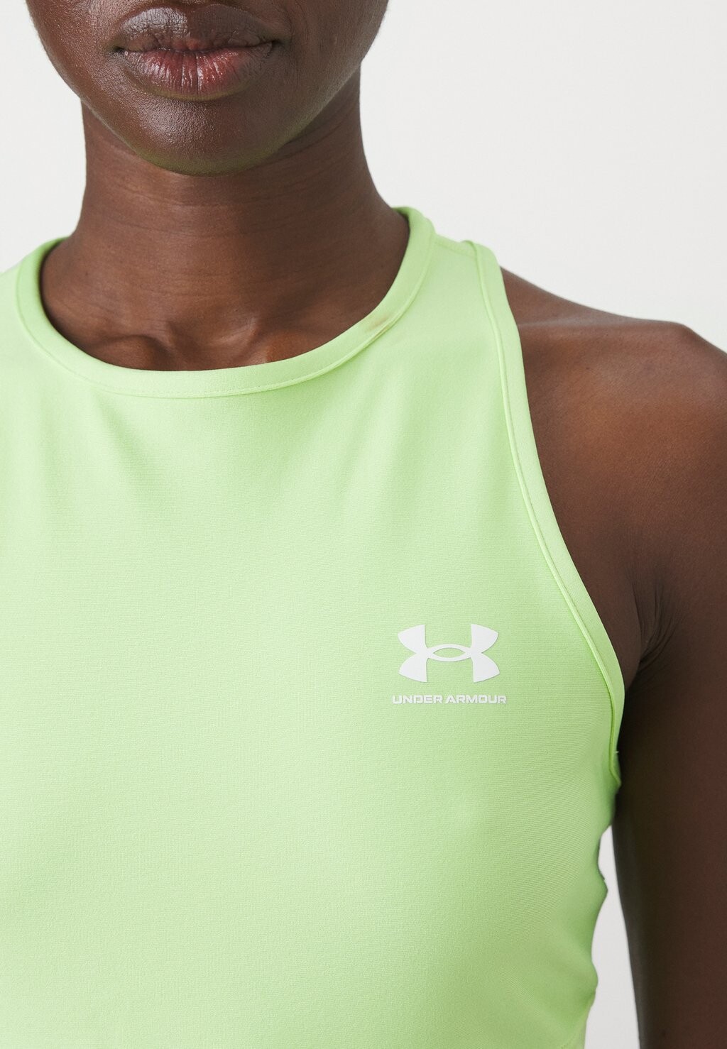 

Топ HEATGEAR TANK Under Armour, светло-зеленый