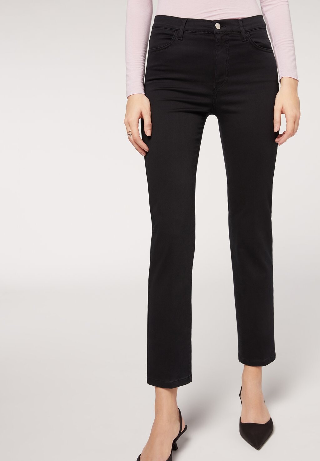 

Джинсы прямого кроя Calzedonia