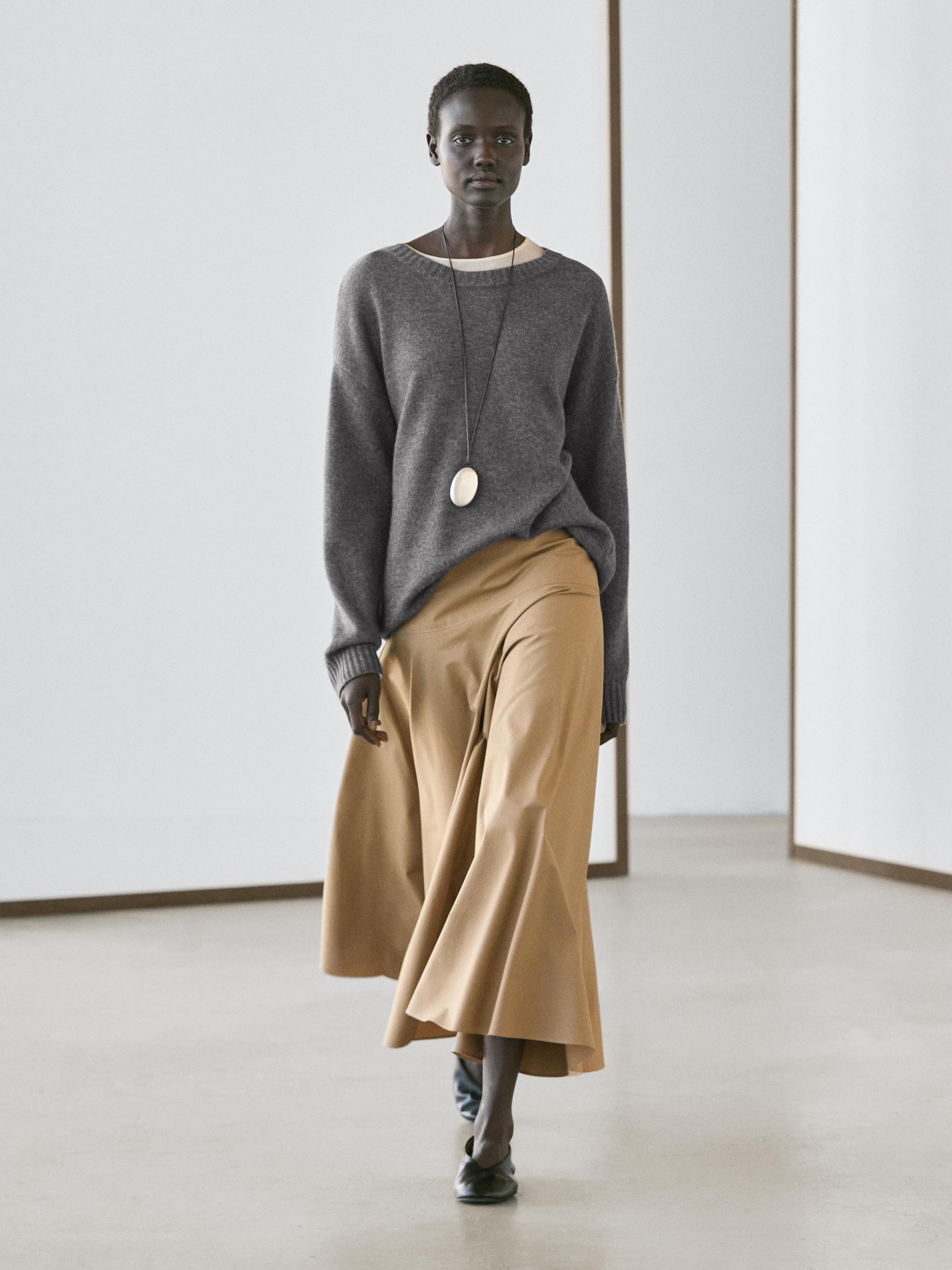 

Миди-юбка с кокеткой и воланом Massimo Dutti, camel