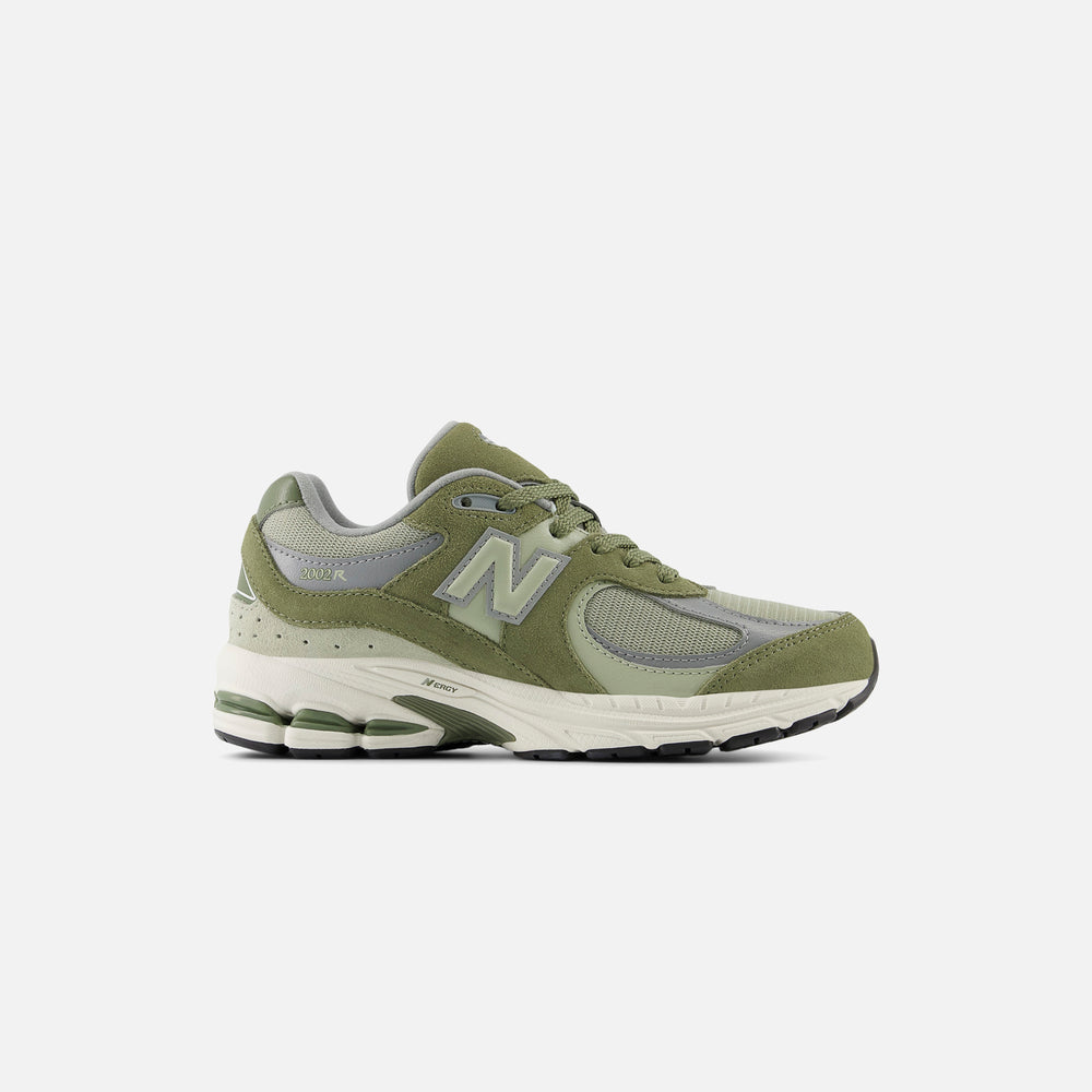

Кроссовки New Balance GS 2002R, цвет Lace Dark Olivine