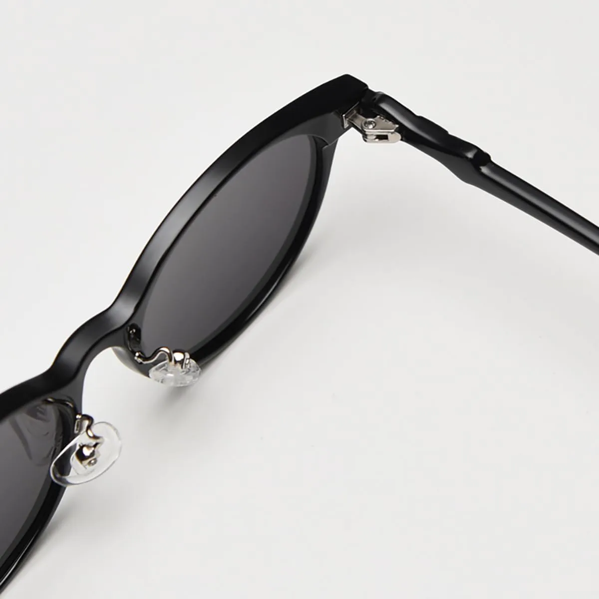 

Солнцезащитные очки в маленькой оправе с поляризацией, ретро-стиль, защита от ультрафиолета Tr90 UV400, модель «кошачий глаз», для женщин weiyuchen, Grey