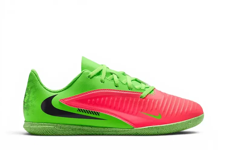 Бутсы Nike Jr. Phantom 6 Low Club IC GS, зеленый