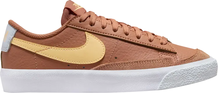 

Кроссовки Blazer Low '77 GS 'Amber Brown', коричневый