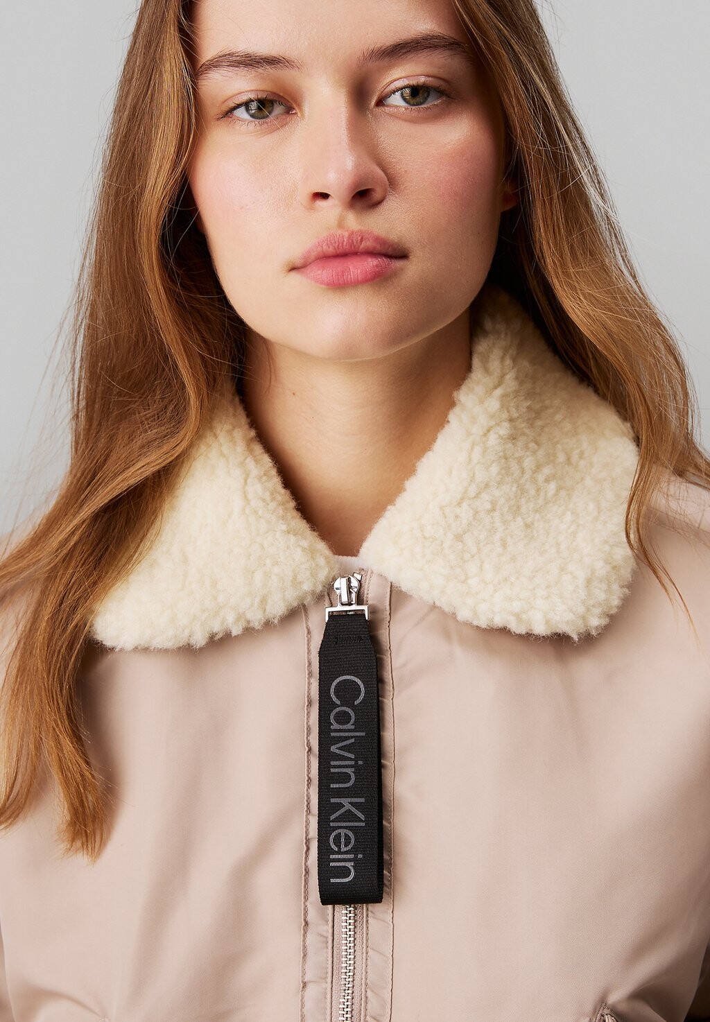 

Куртка-бомбер AVIATOR Calvin Klein, светло-розовый