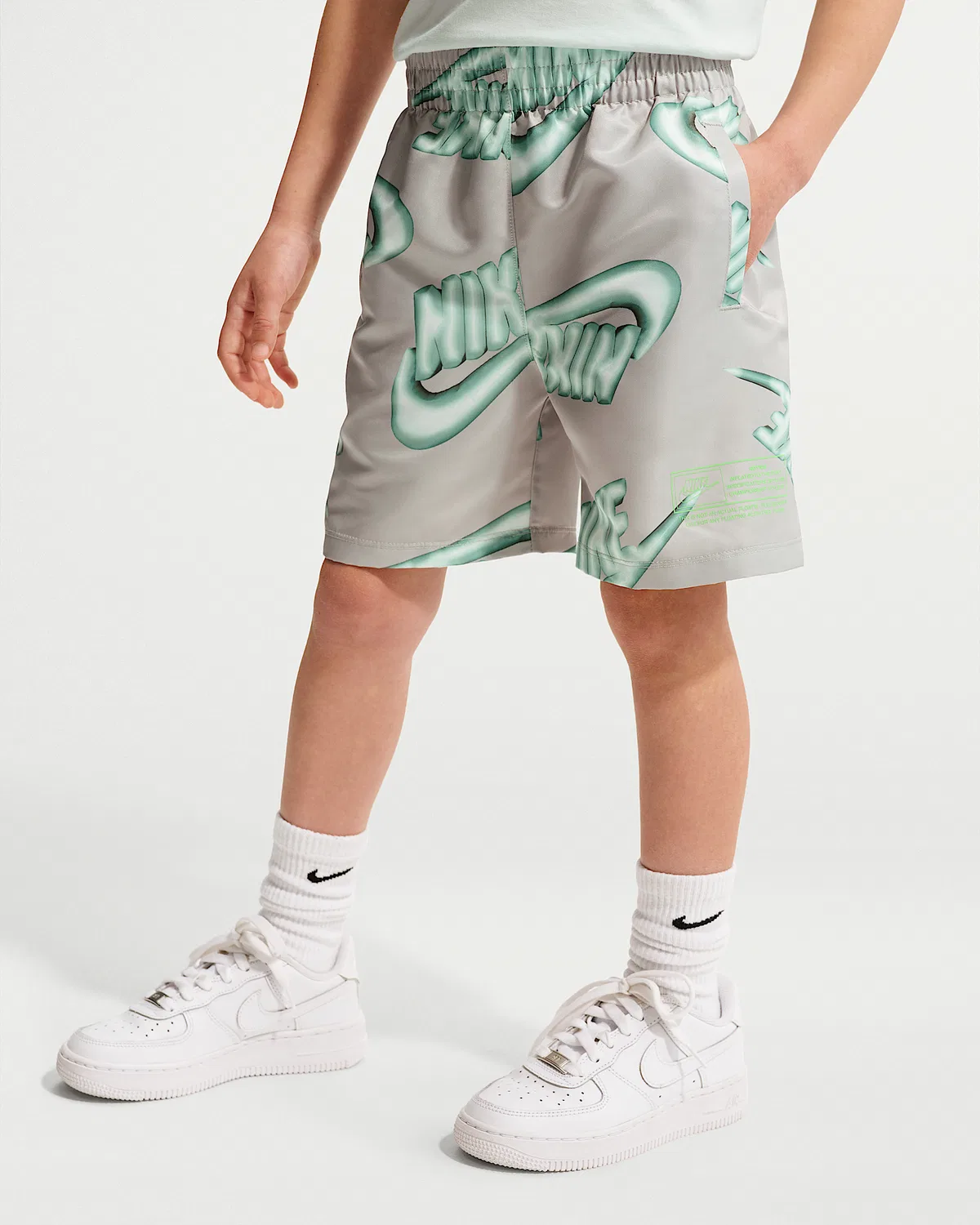 Детский набор из футболки и шорт Nike Sportswear Club Floatie, Spruce Fog — фото 4