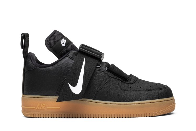 

Кроссовки Nike Air Force 1 Low Utility 'Black', черный