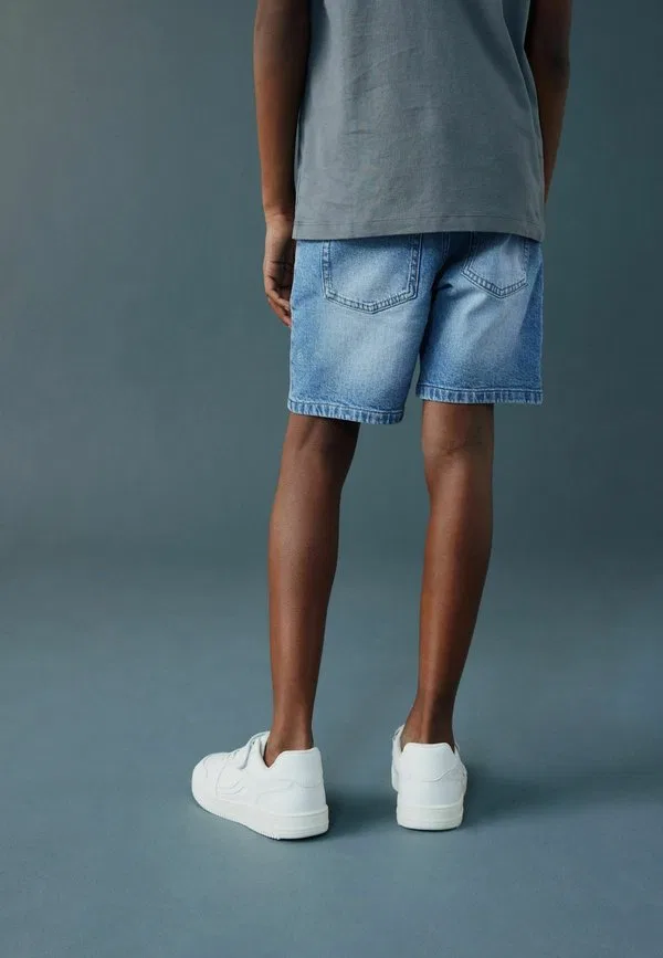 Джинсовые шорты стандартного кроя Next, Light Blue — фото 3