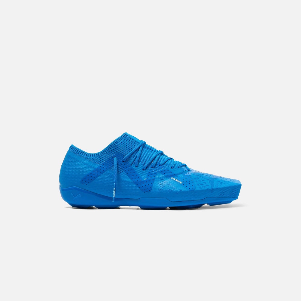 

Кроссовки PUMA x Coperni 90SQR, цвет Blue Gloss