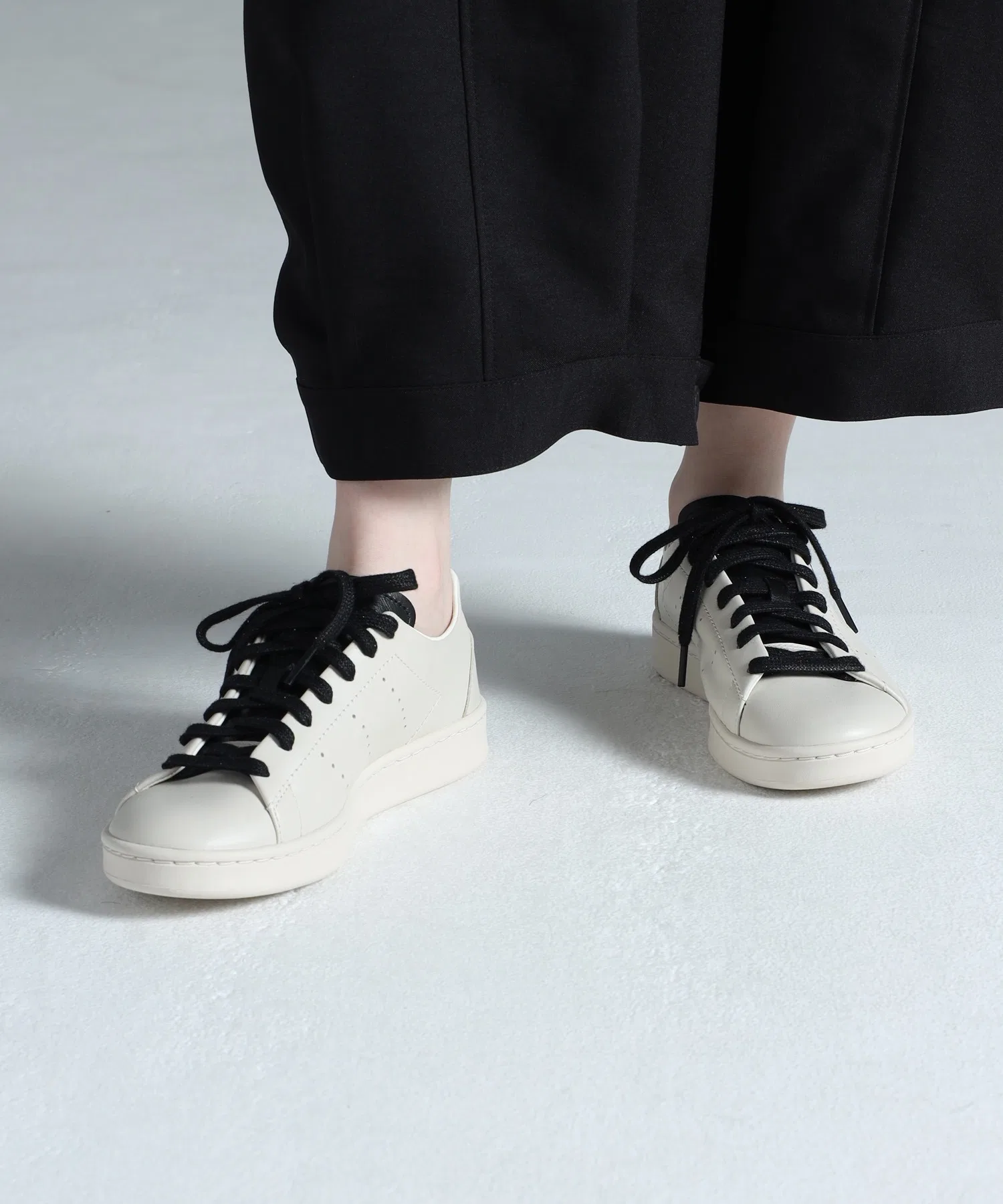 Унисекс кроссовки Y-3 Stan Smith из натуральной кожи белые — фото 2