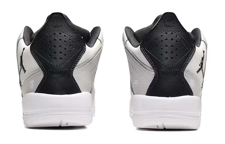 Женские баскетбольные кроссовки Jordan Courtside 23 Vintage, Light Gray — фото 4