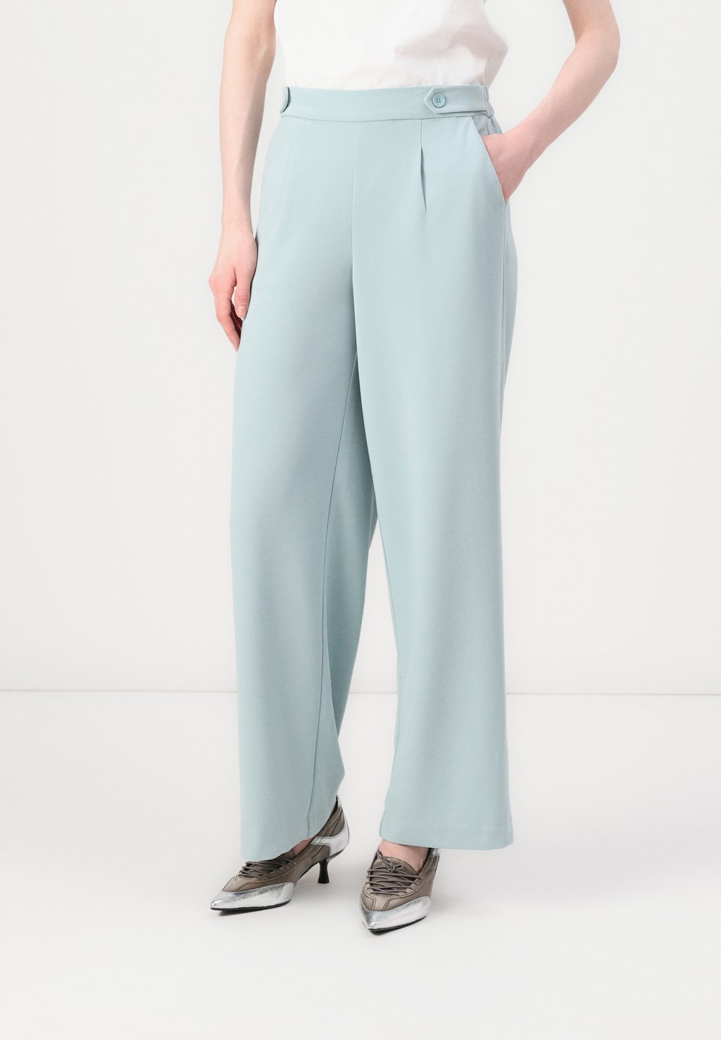 

Брюки ONLCAROLINA LIFE WIDE PANT ONLY, светло-серый