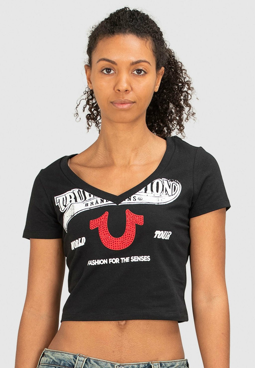 

Футболка с принтом DISTRESSED CRYSTAL V NECK True Religion, черный