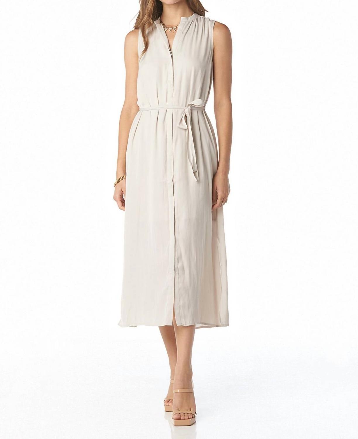 

Платье Adya Silk в нежнейшем бледном оттенке Tart Collections, Perfectly Pale