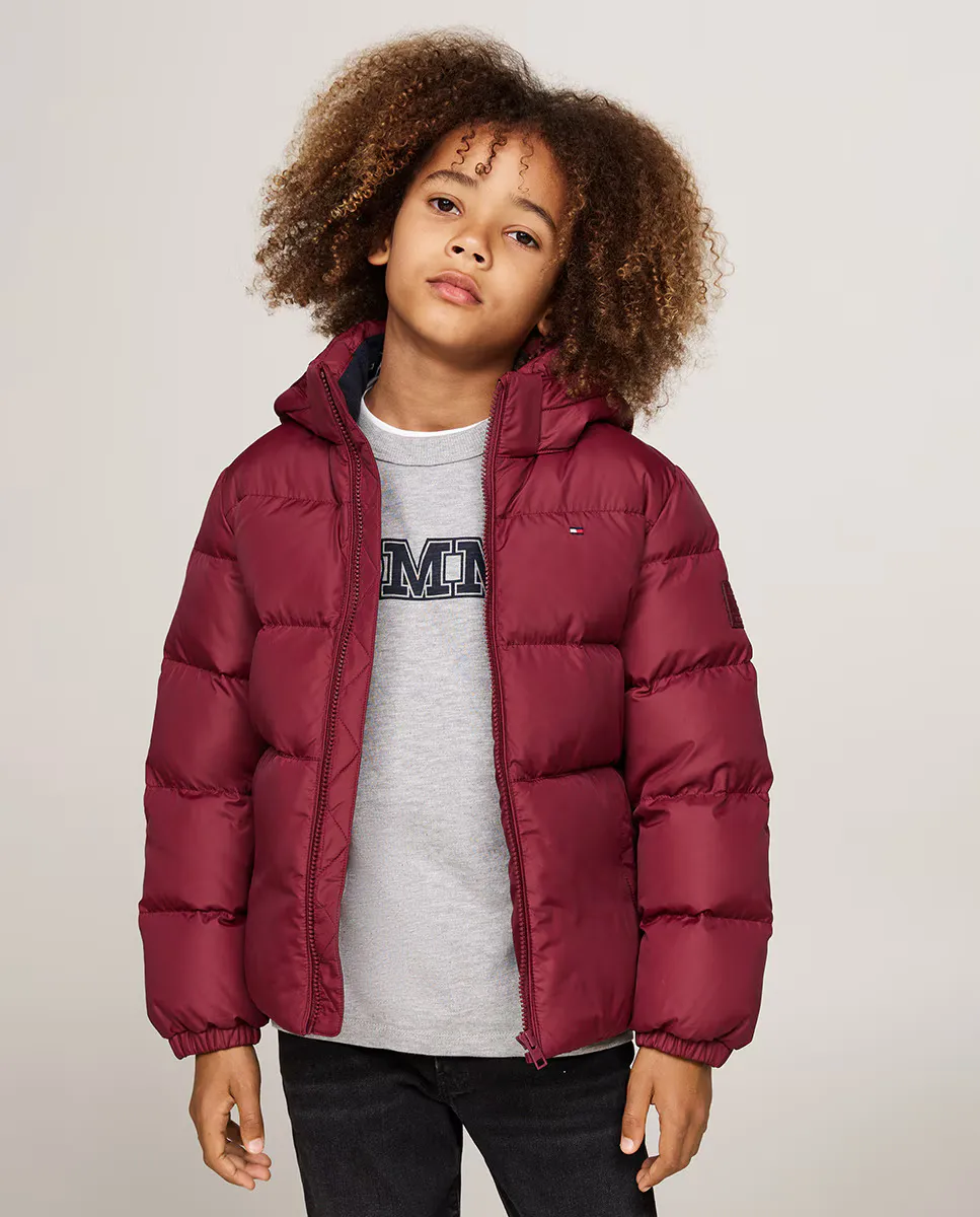 

Утепленная куртка для мальчика с капюшоном и молнией Tommy Hilfiger, красный