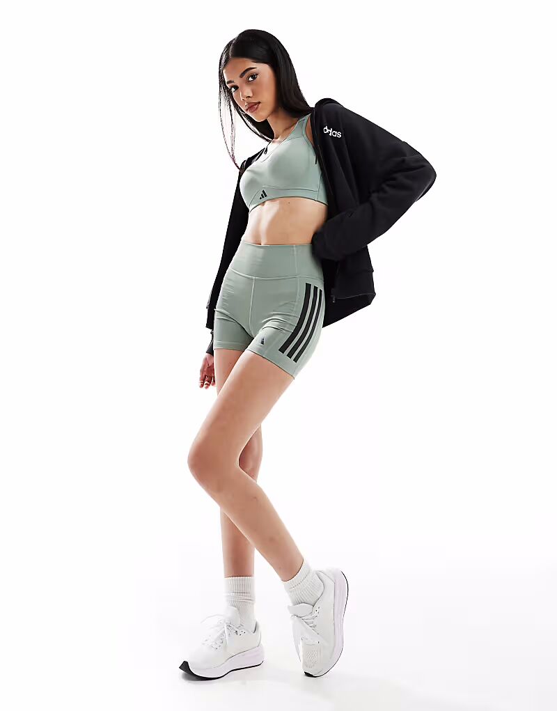 

Шорты Adidas Training Optime booty серебристо-зеленого цвета Adidas Performance