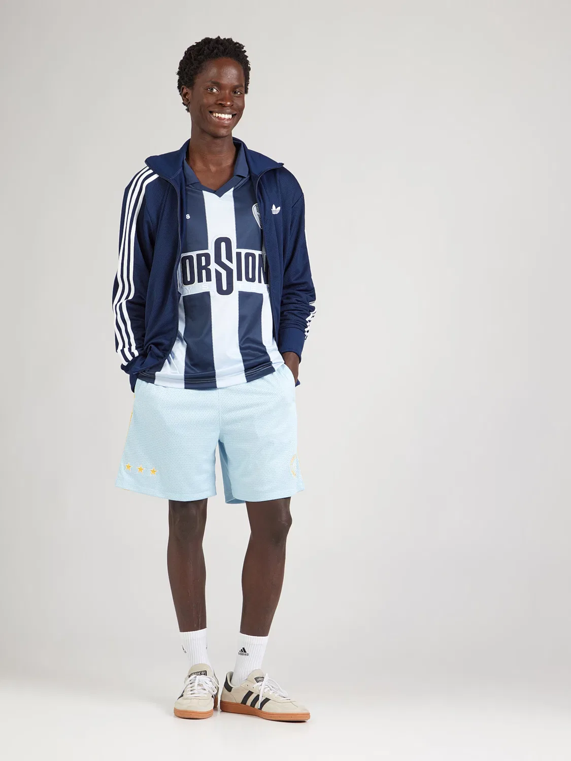 Шорты Adidas Originals свободного кроя Santiago светло-голубого цвета — фото 4