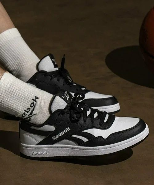 Унисекс кроссовки Reebok BB 1000 чёрно-белые