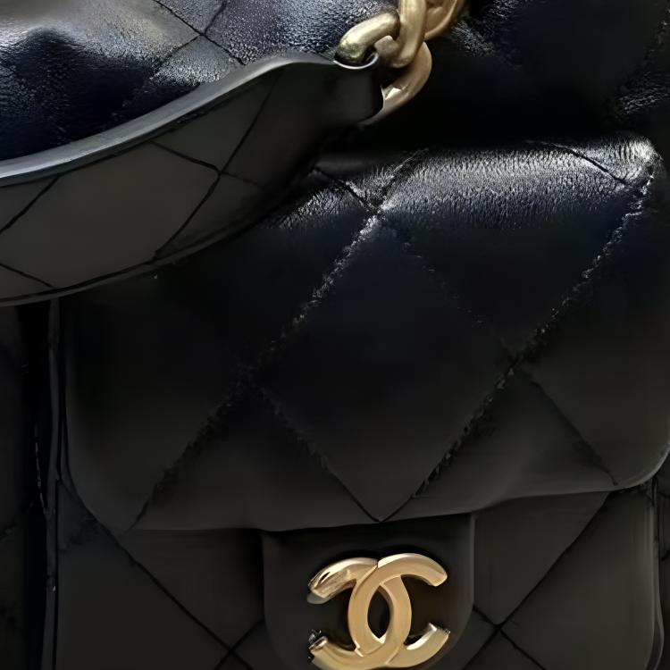 CHANEL Кожаная сумка хобо через плечо большая женская черная — фото 2