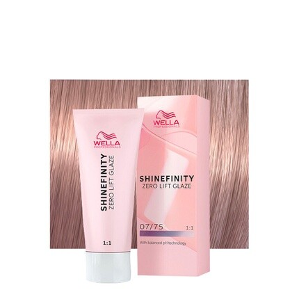 

Shinefinity Raspberry Latte 07/75 Краска для волос среднего песочного цвета красного дерева, 60 мл, Wella