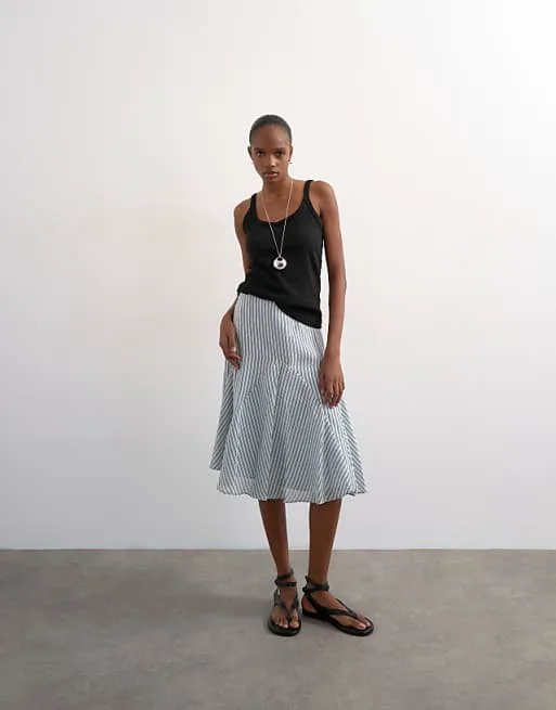 

Юбка в монополоску с заниженной талией и годе по краю Topshop