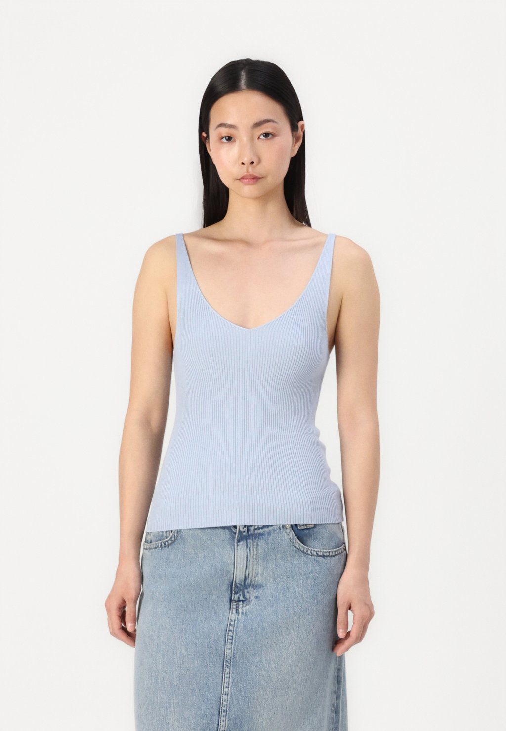 

Свитер VIWENNIE V-NECK VILA, светло-голубой