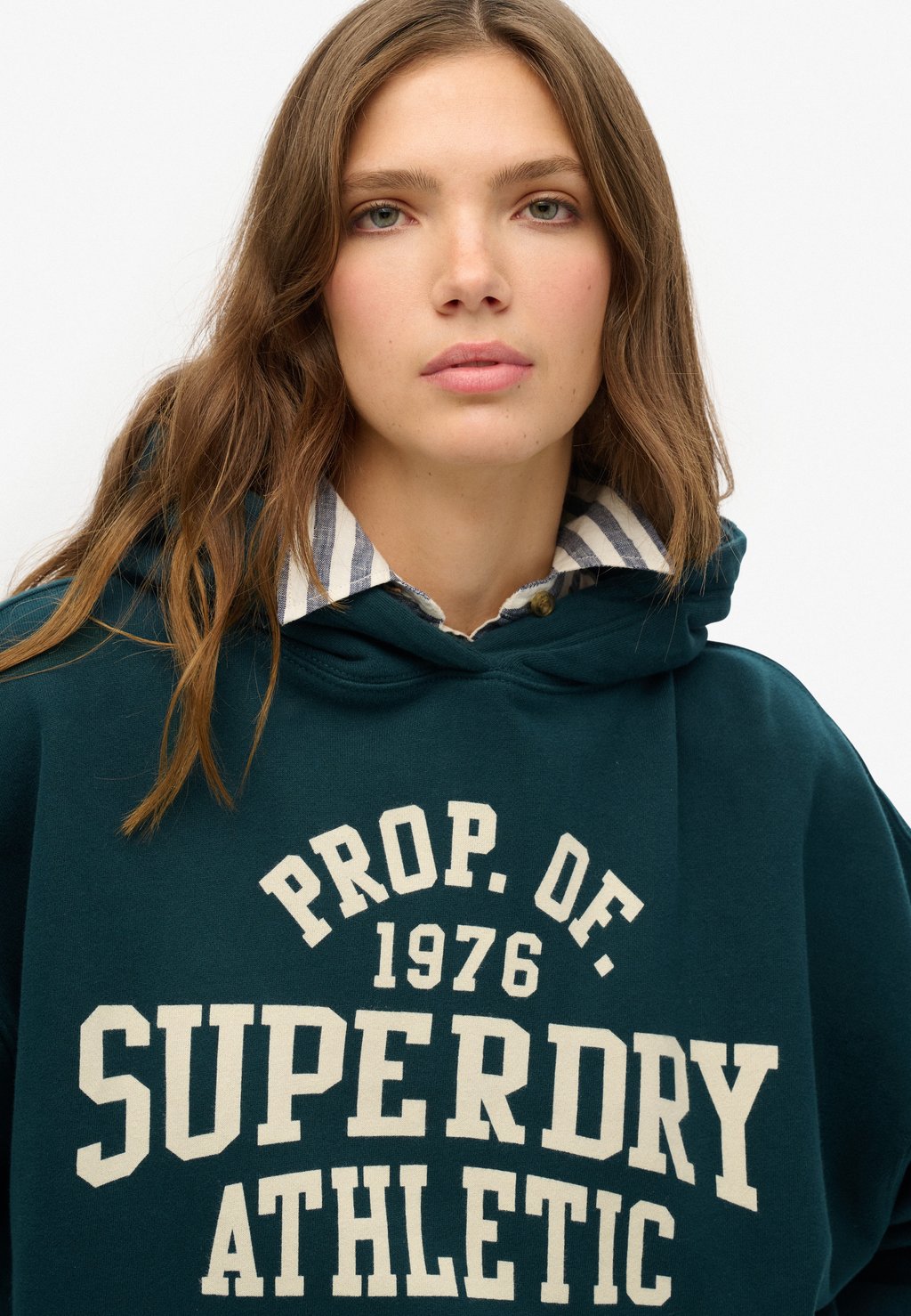 Толстовка ATHLETIC ESSENTIALS - Hoodie Superdry, зеленый — фото 3