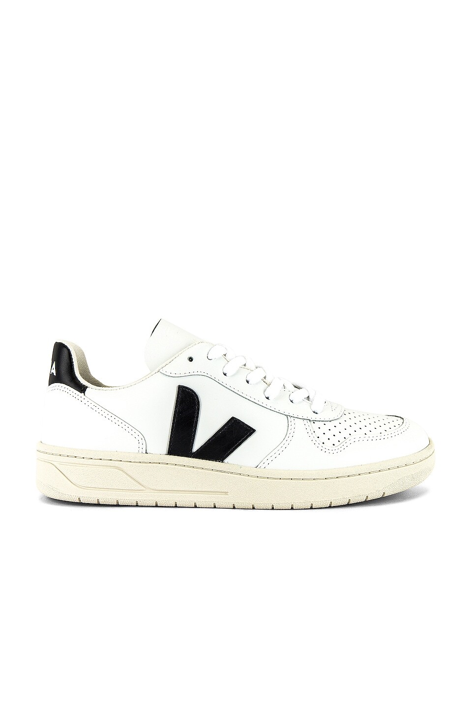 

Кроссовки Veja V-10, цвет Extra White & Black