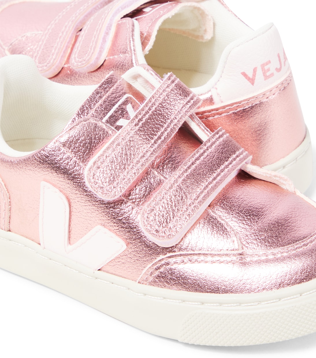Кроссовки V-12 из металлизированной кожи Veja Kids, Nacre_Lassi — фото 4