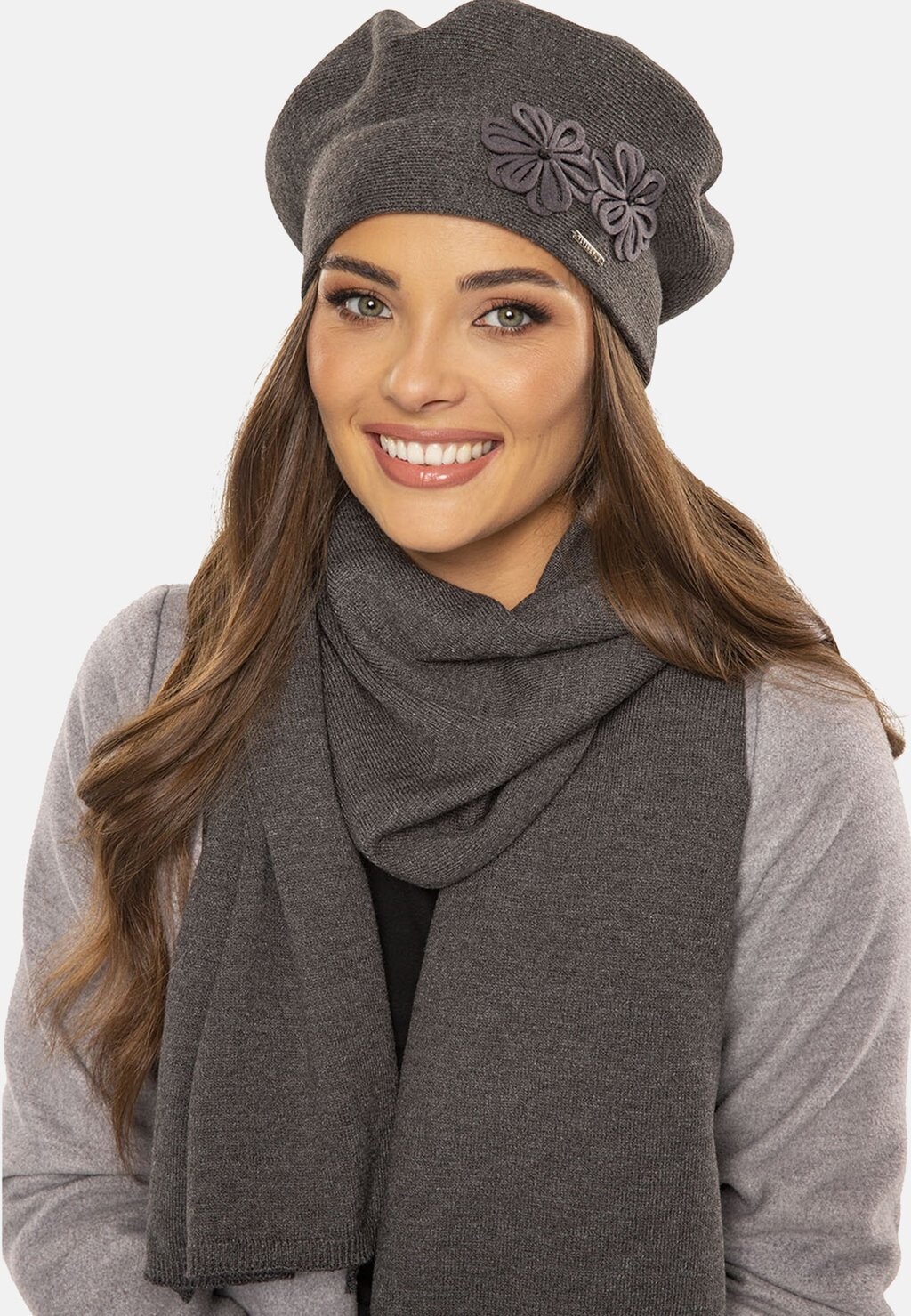 

Шапка 7007 BERET AND SCARF SET Vivisence, цвет dark grey