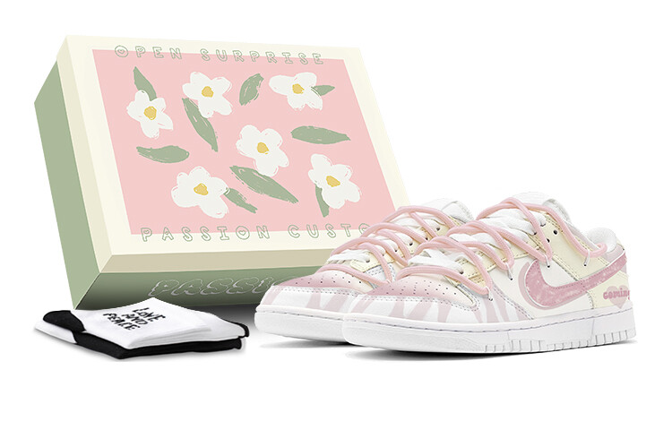 

Женские кроссовки для скейтбординга Nike Dunk, Pink