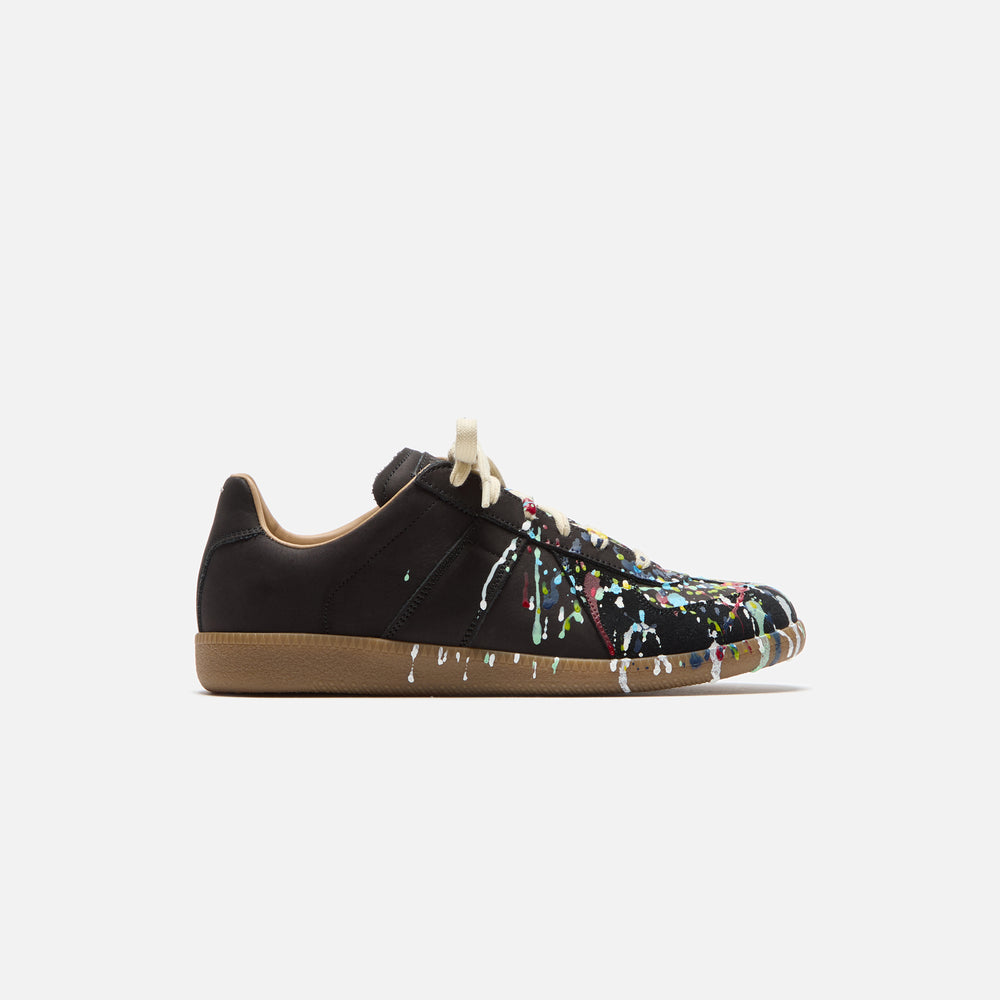 

Кроссовки Maison Margiela Replica Painter, цвет Black/Paint