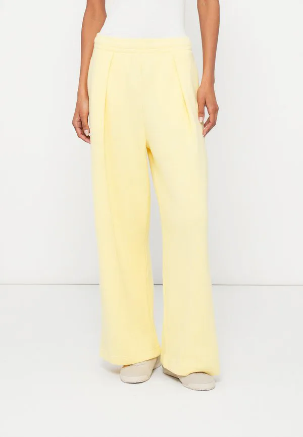 Штаны спортивные Lacoste Jaune Chine, ребристые, желтые