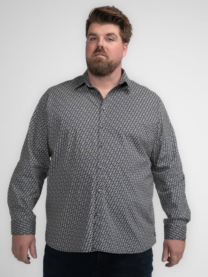

Рубашка Petrol Industries Hemd mit Allover-Muster, цвет Plus Size InteriorBlau
