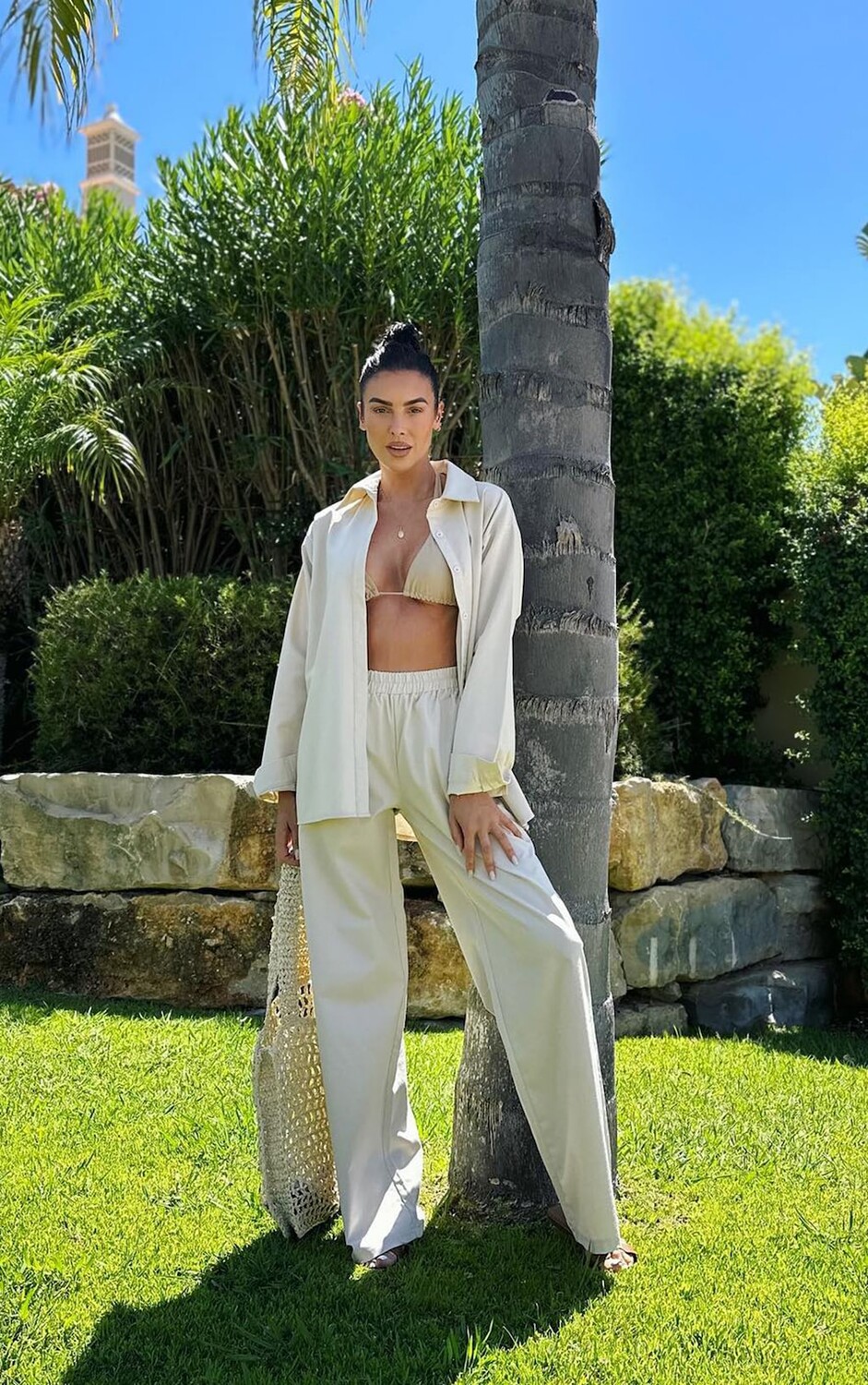 

PrettyLittleThing Широкие брюки оверсайз с льняным эффектом Stone