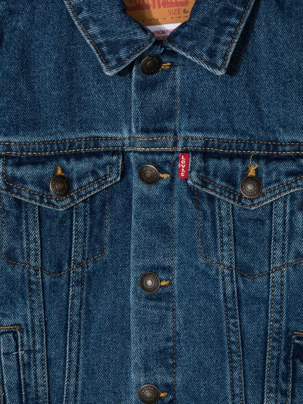 Джинсовая куртка с заостренным воротником Levi's Kids, синий — фото 3