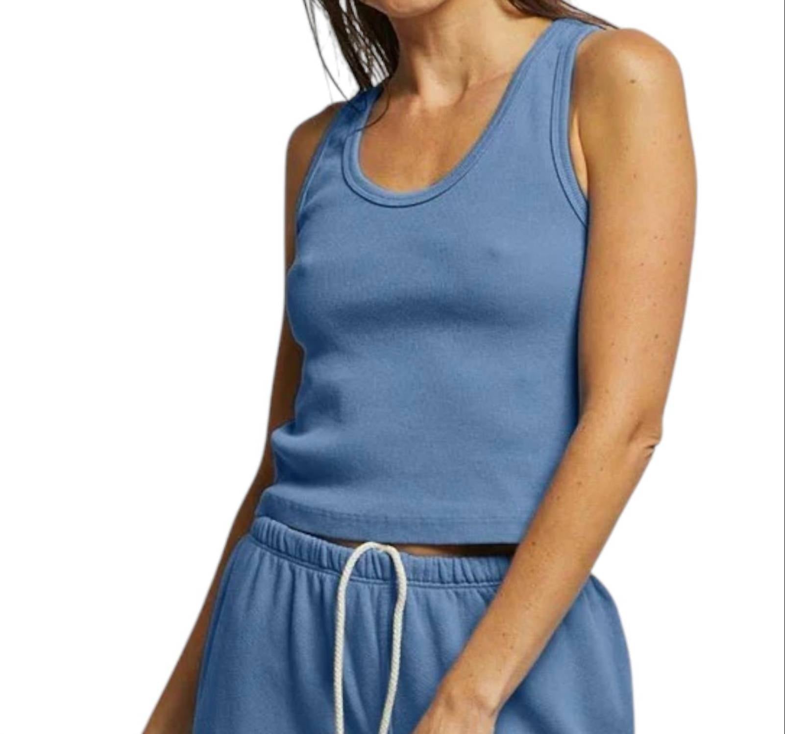 

Топ-топ Blondie в цвете Carolina Blue PERFECTWHITETEE