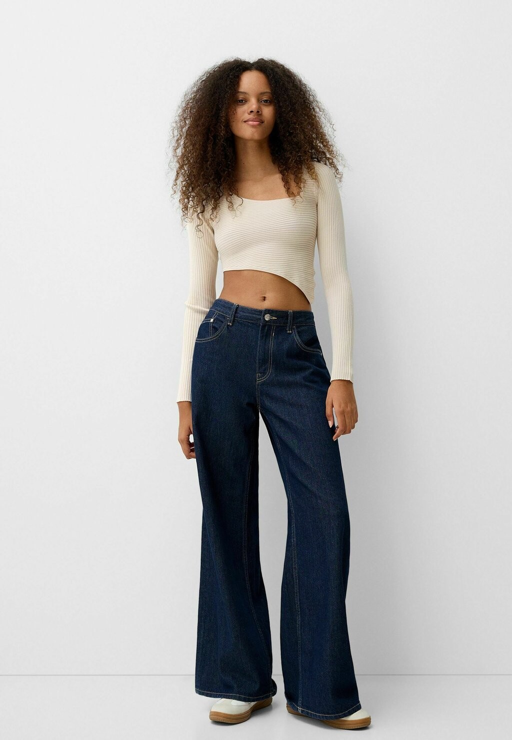 

Джемпер ASYMMETRIC Bershka, бежевый